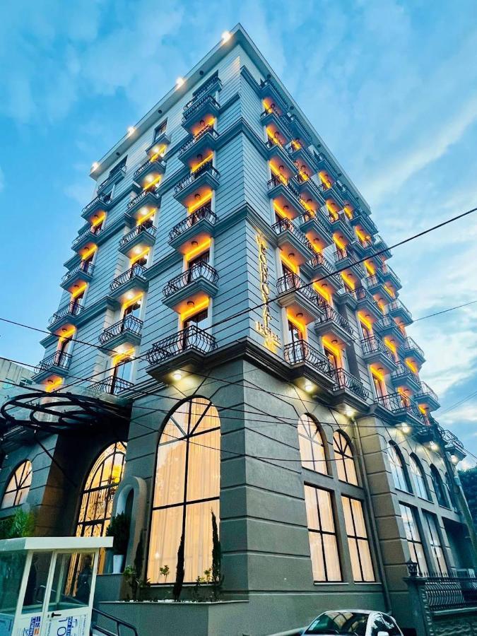 Th Bonroyal Hotel 亚的斯亚贝巴 外观 照片